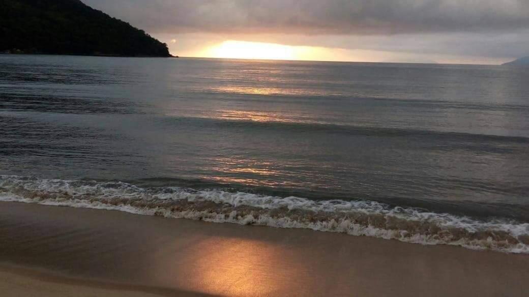 Suítes Praia Martin de Sa Caraguatatuba Exterior foto